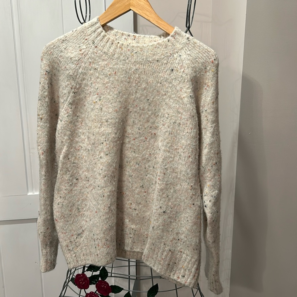 NWOT soft sweater